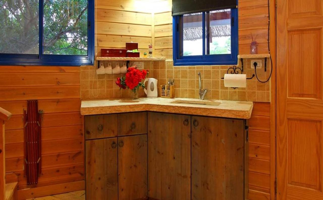 Cabin On The Hill Тверия Экстерьер фото